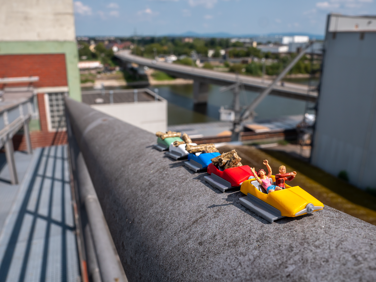 Little Mifuma Achterbahnfahrt